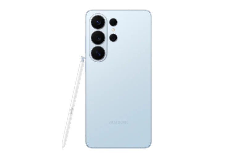 Samsung Galaxy S26 Ultra sky blur color